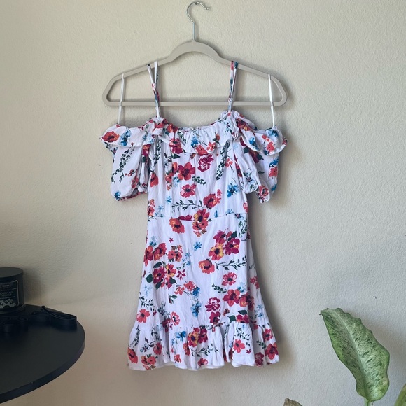 Mi Ami Floral Dress - Picture 2 of 10